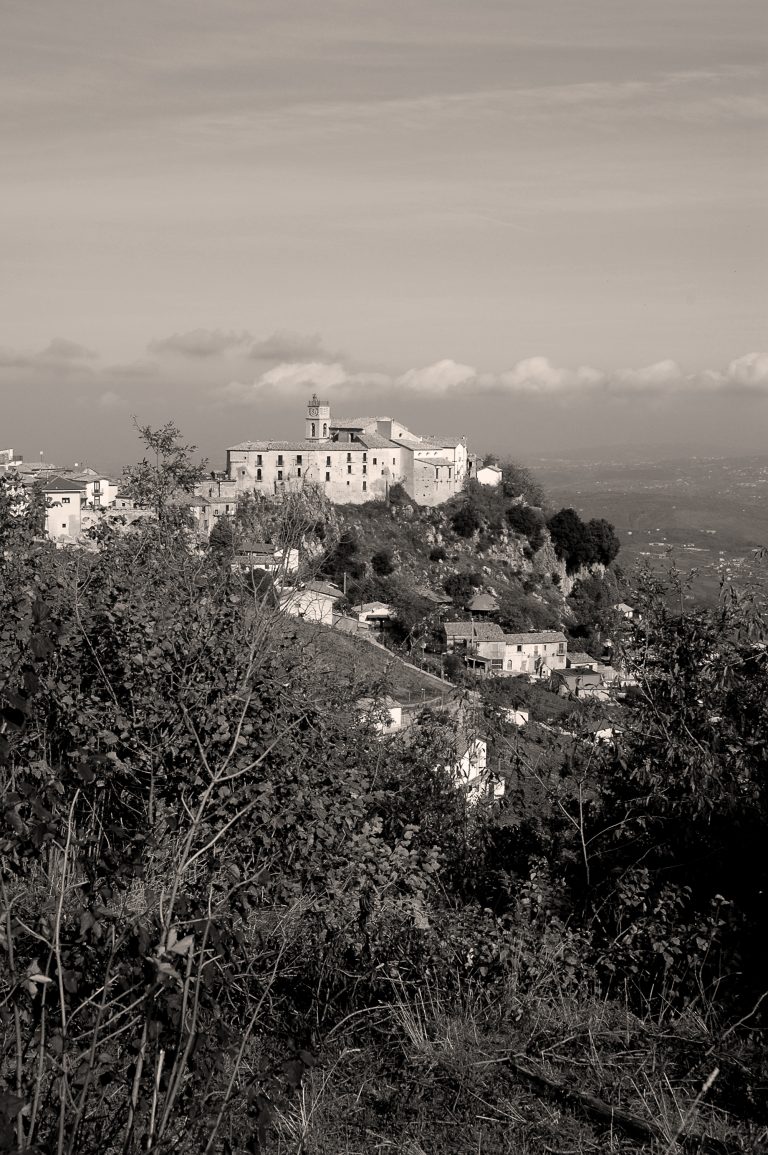 Lapilli - Photo 3